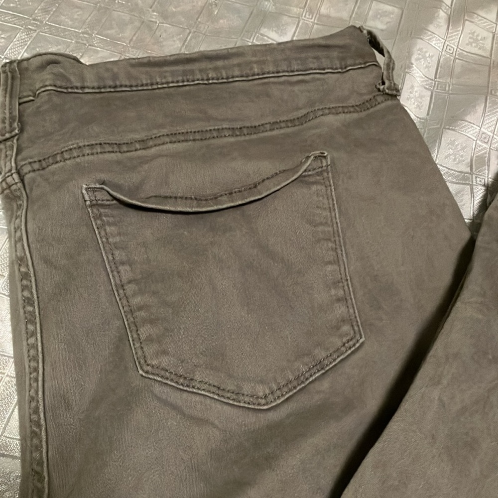 Code Bleu pants - Picture 8 of 9
